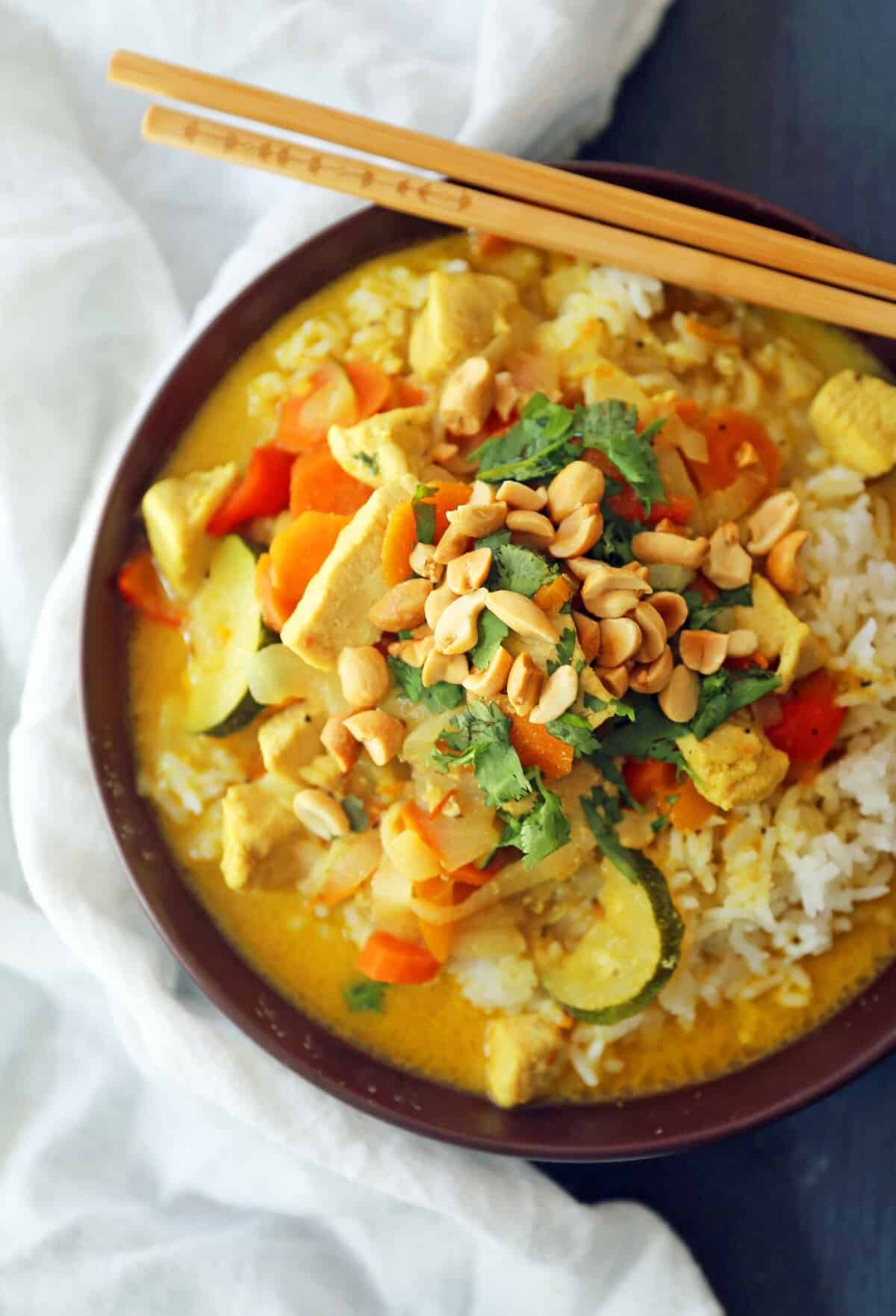 Thai Chicken Curry Bowls – Modern Honey