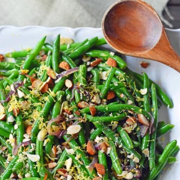 Green Beans with Almonds and Caramelized Onions – Modern Honey