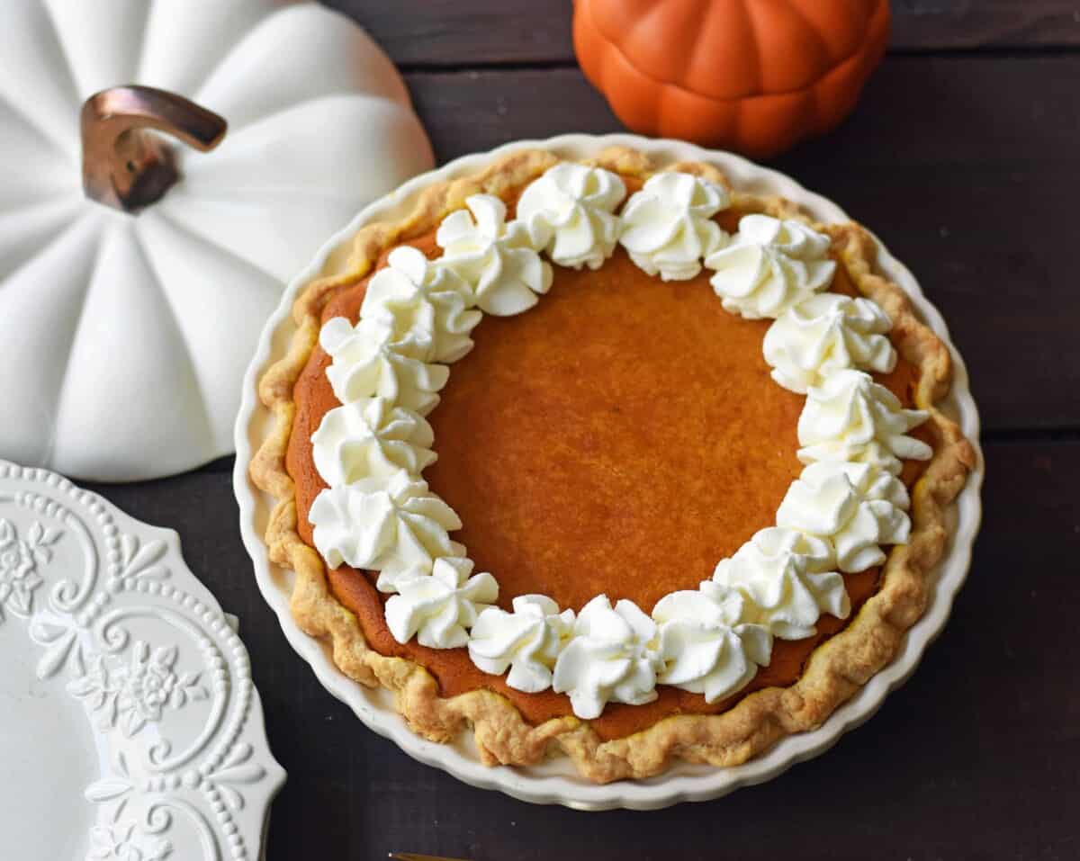 The Best Pumpkin Pie Recipe – Modern Honey