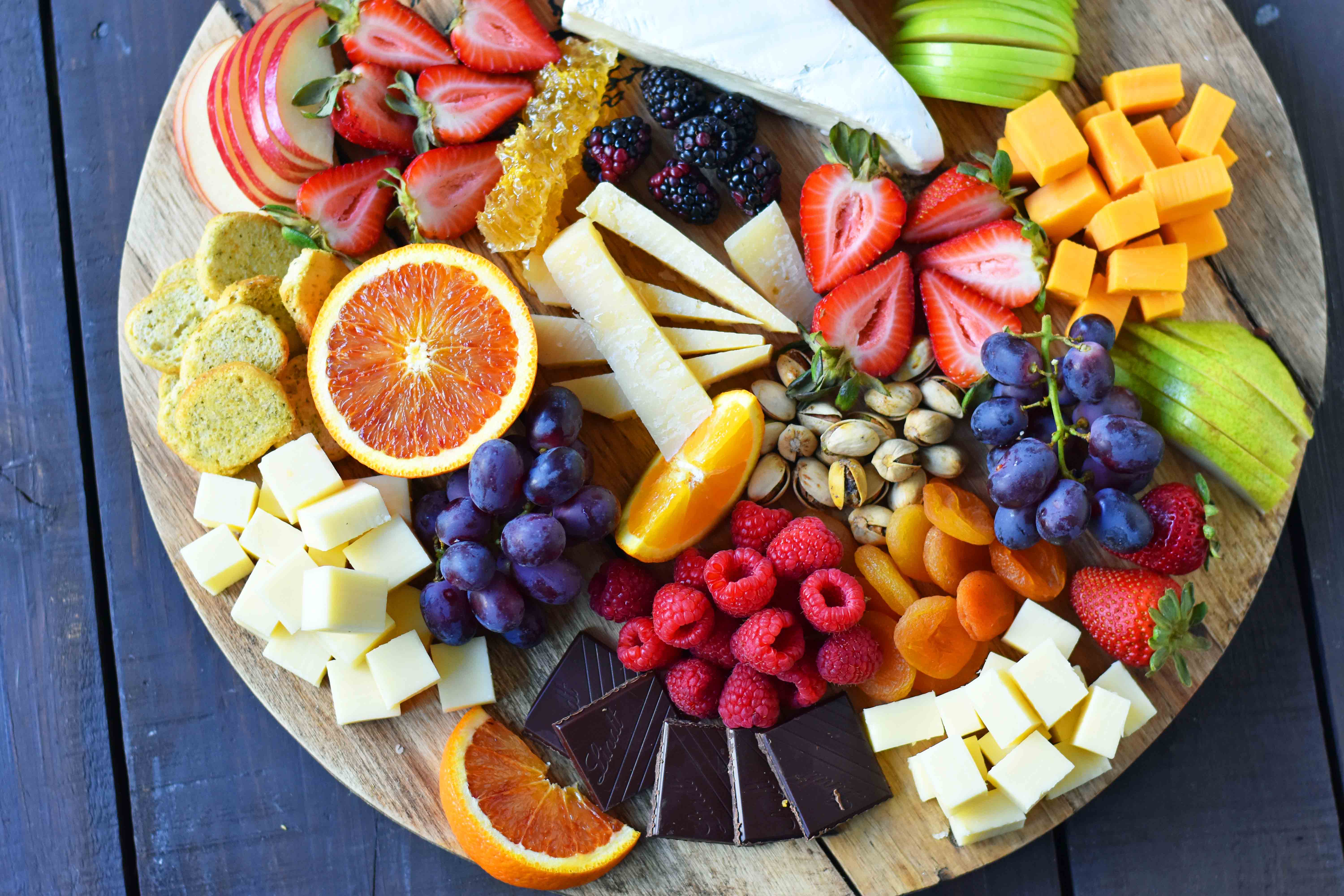 easy fruit and cheese platter