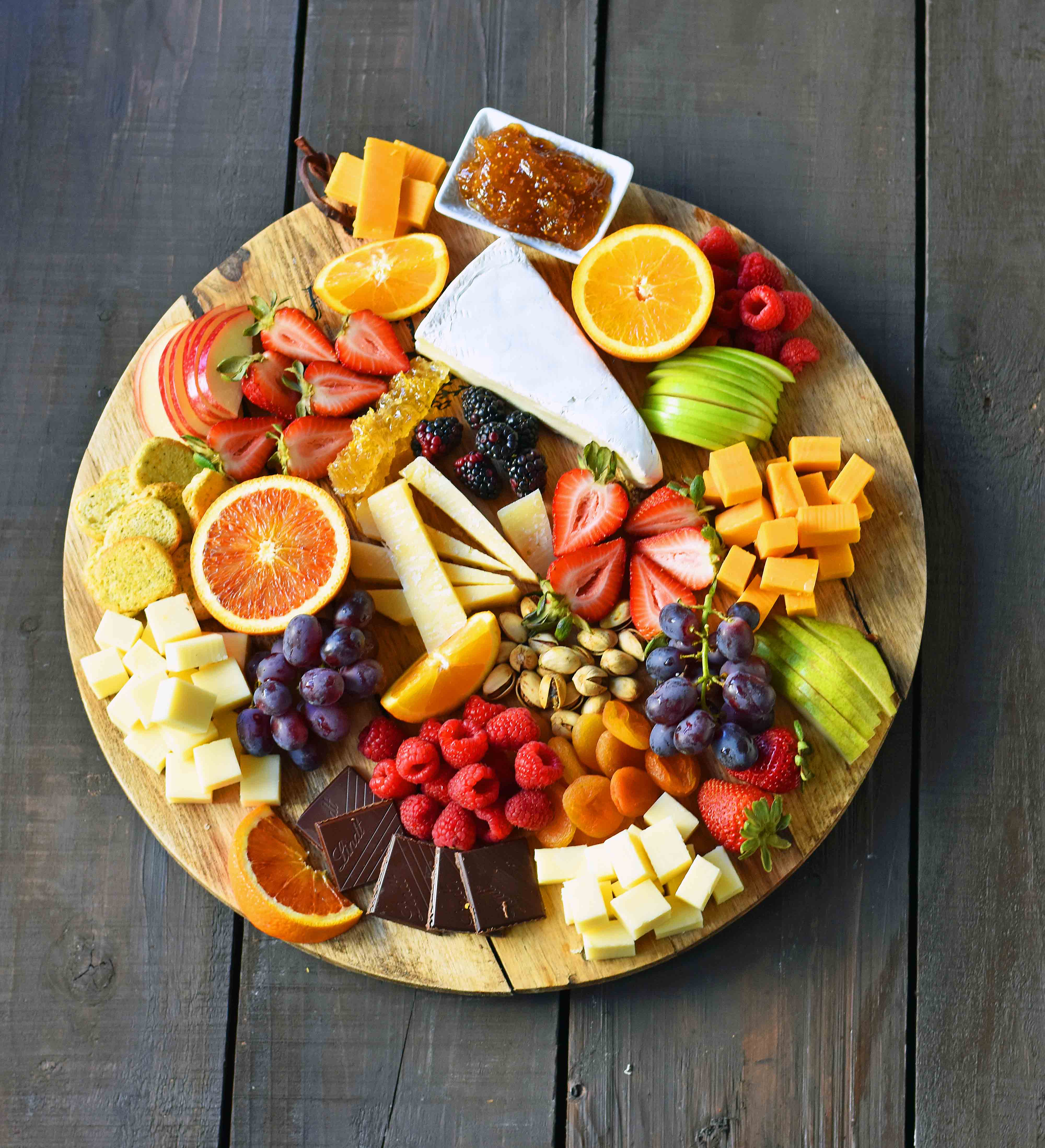 how to make a beautiful fruit tray