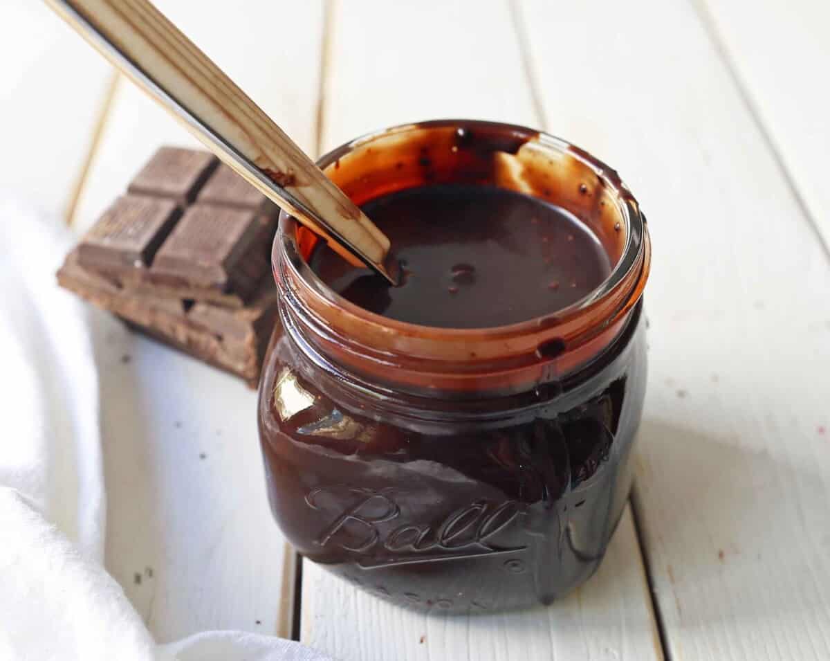 Hot Fudge Sauce – Modern Honey