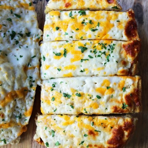 Easy Garlic Cheese Bread – Modern Honey