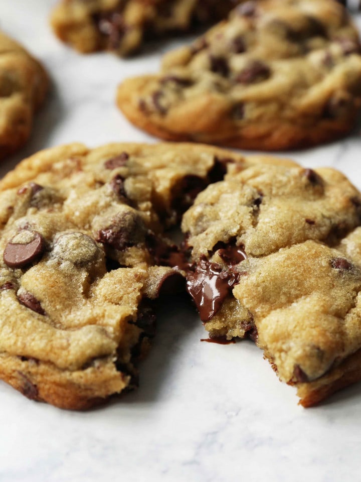 Browned Butter Toffee Chocolate Chip Cookies – Modern Honey