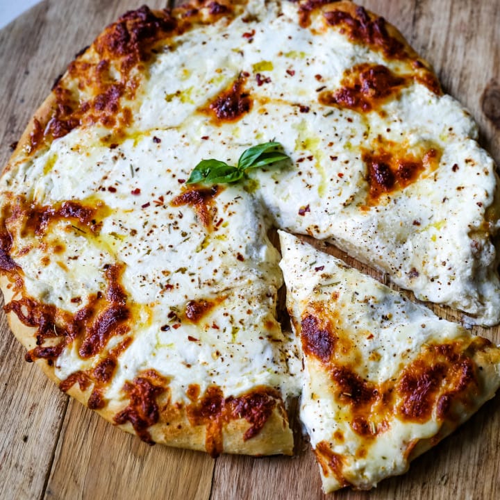 The Best 3-Cheese White Pizza – Modern Honey