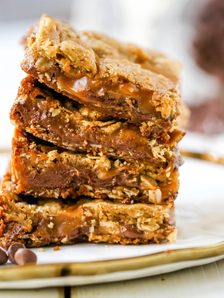 Brookie (Chocolate Chip Cookie and Brownie Bars) – Modern Honey