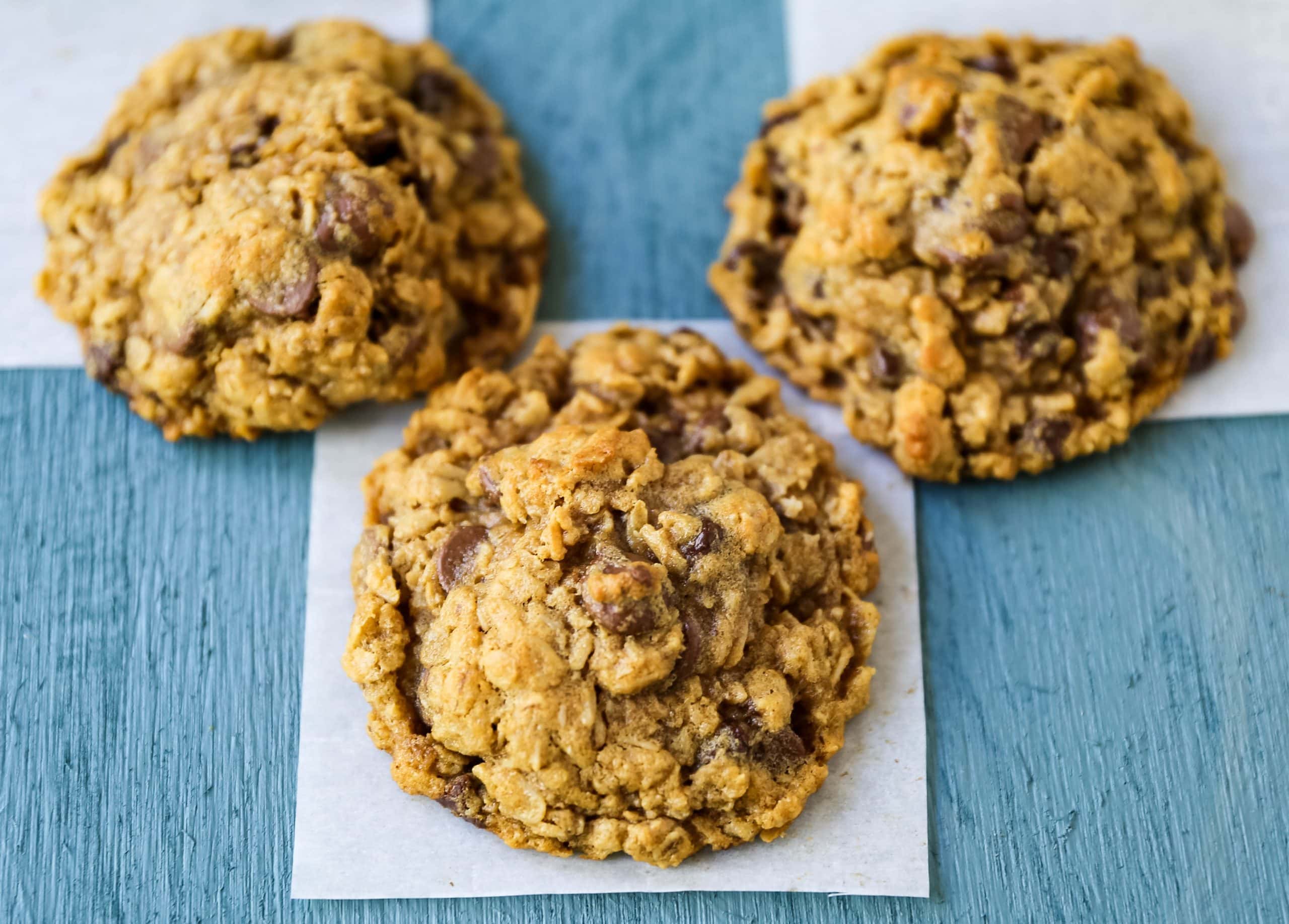 https://www.modernhoney.com/wp-content/uploads/2020/04/Gluten-Free-Chocolate-Chip-Peanut-Butter-Oatmeal-Cookies-6-scaled.jpg