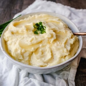 https://www.modernhoney.com/wp-content/uploads/2021/11/Boursin-Cheese-Creamy-Mashed-Potatoes-1-300x300.jpg