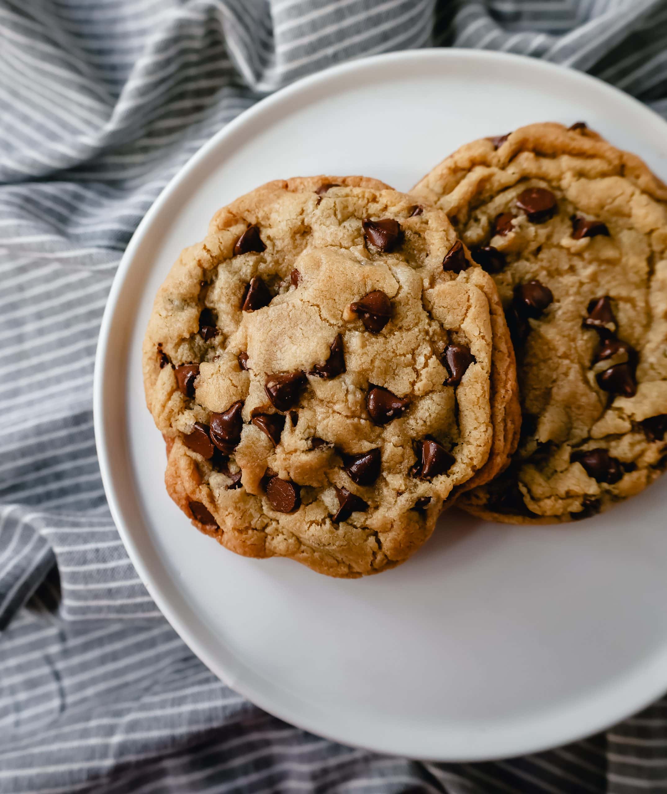 Quick and Easy Skillet Cookie - Bake from Scratch
