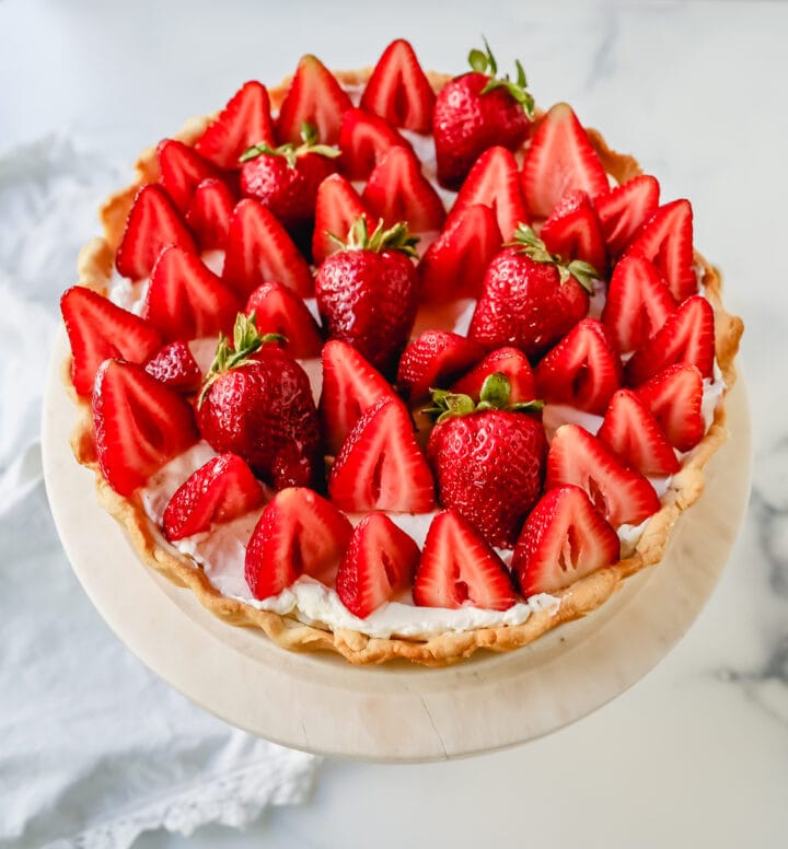 Strawberry Cream Cheese Tart – Modern Honey