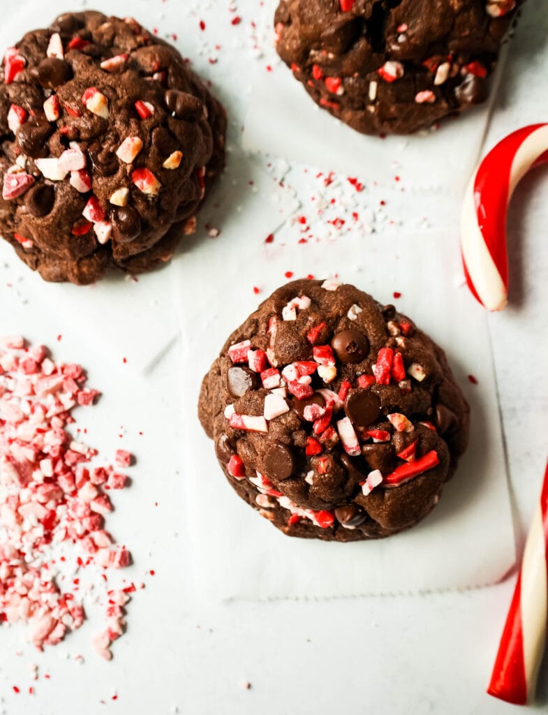 Levain Bakery Chocolate Peppermint Cookies – Modern Honey