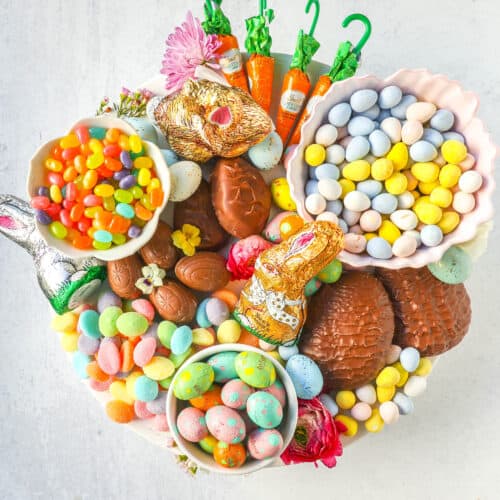 https://www.modernhoney.com/wp-content/uploads/2023/04/Easter-Candy-Board-6-500x500.jpg