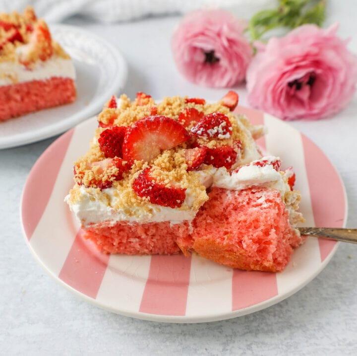 Strawberry Cream Crunch Cake – Modern Honey