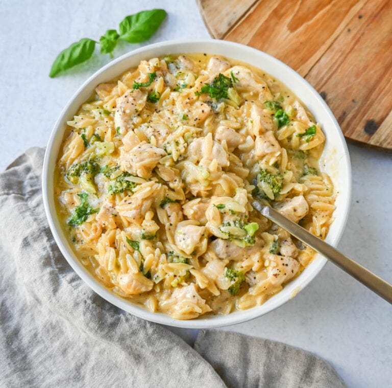 Cheesy Chicken Broccoli Orzo – Modern Honey