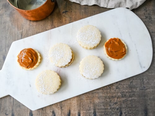 Alfajores Dulce de Leche Sandwich Cookies – Modern Honey