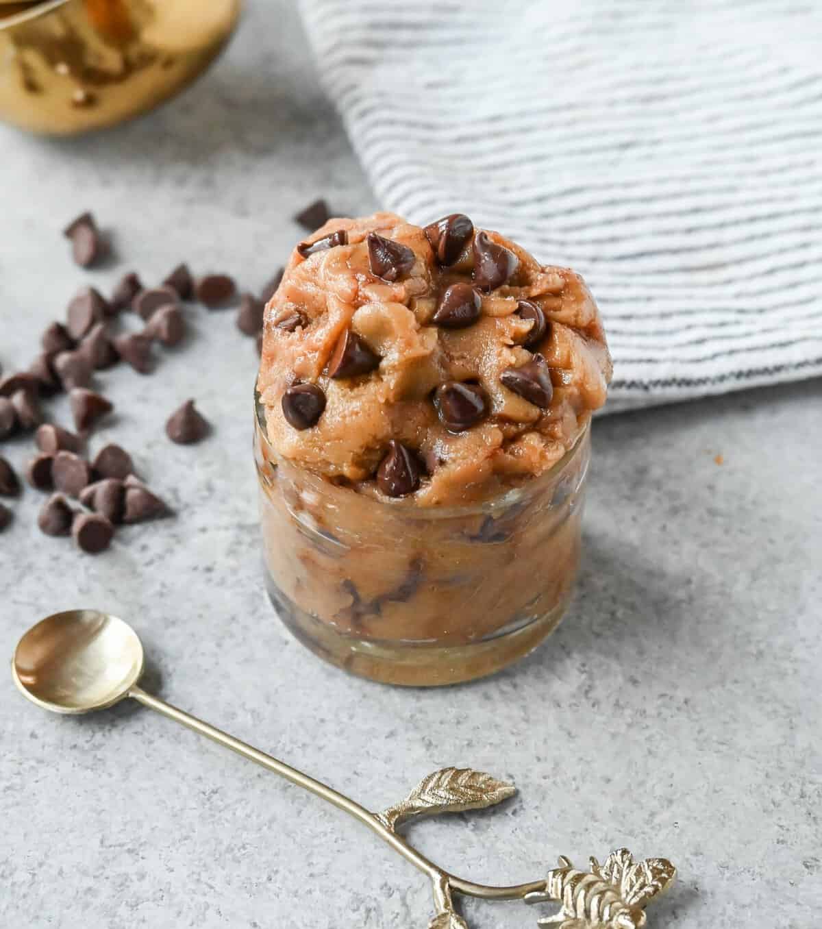 This brown butter edible cookie dough recipe is safe to eat and perfect for when you are craving cookie dough. You get the classic, buttery taste of your favorite cookie dough, but without the worry—no eggs, no baking, just the best cookie dough that you can eat! It is perfect for a quick treat, a delicious ice cream topping, or even a homemade gift.