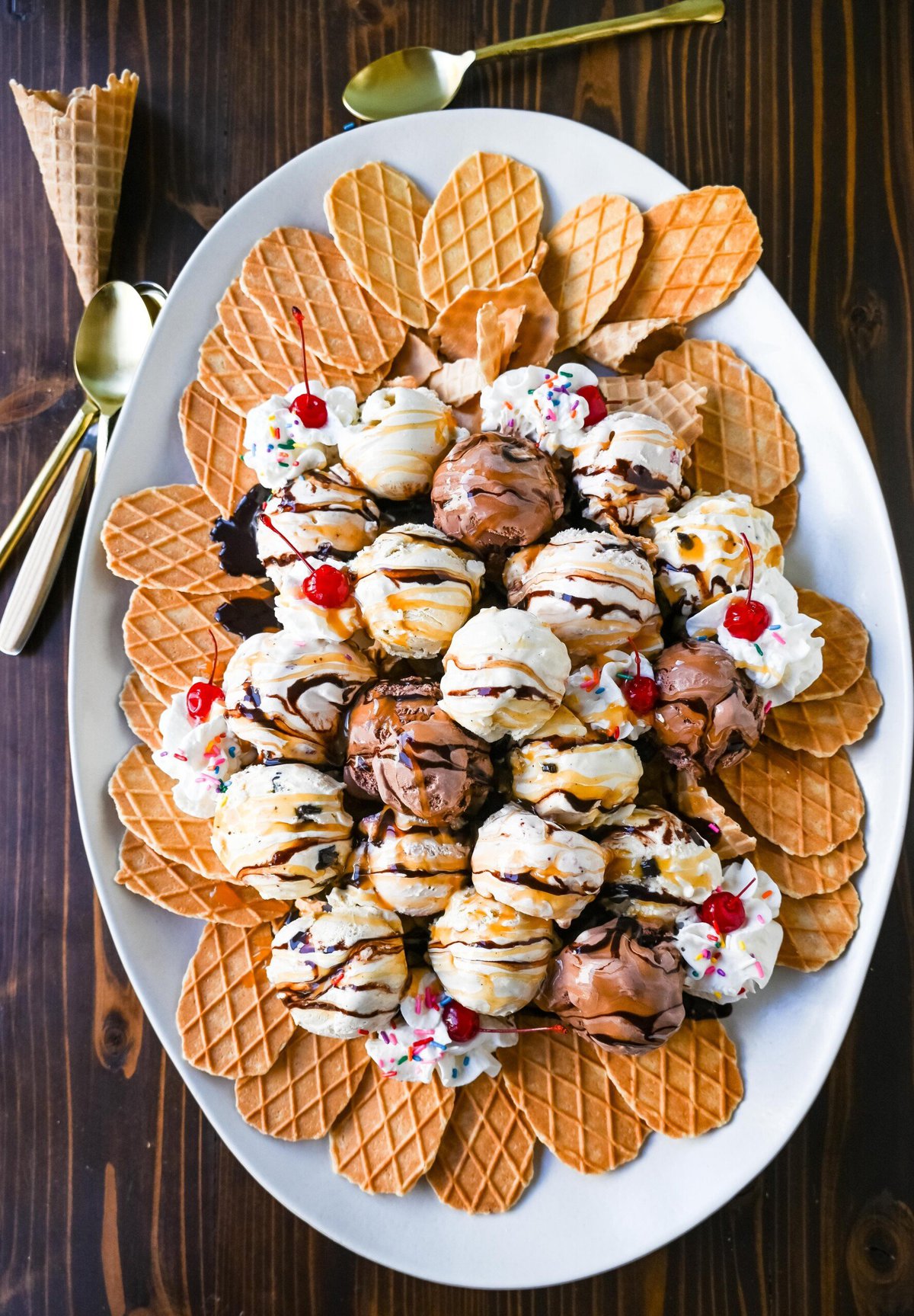 Ice cream nachos are a yummy dessert that combines the crunch of waffle cone pieces with scoops of your favorite ice cream, topped with a variety of delicious toppings like chocolate fudge, caramel, whipped cream, and cherries. This fun and creative ice cream treat is perfect for sharing! 