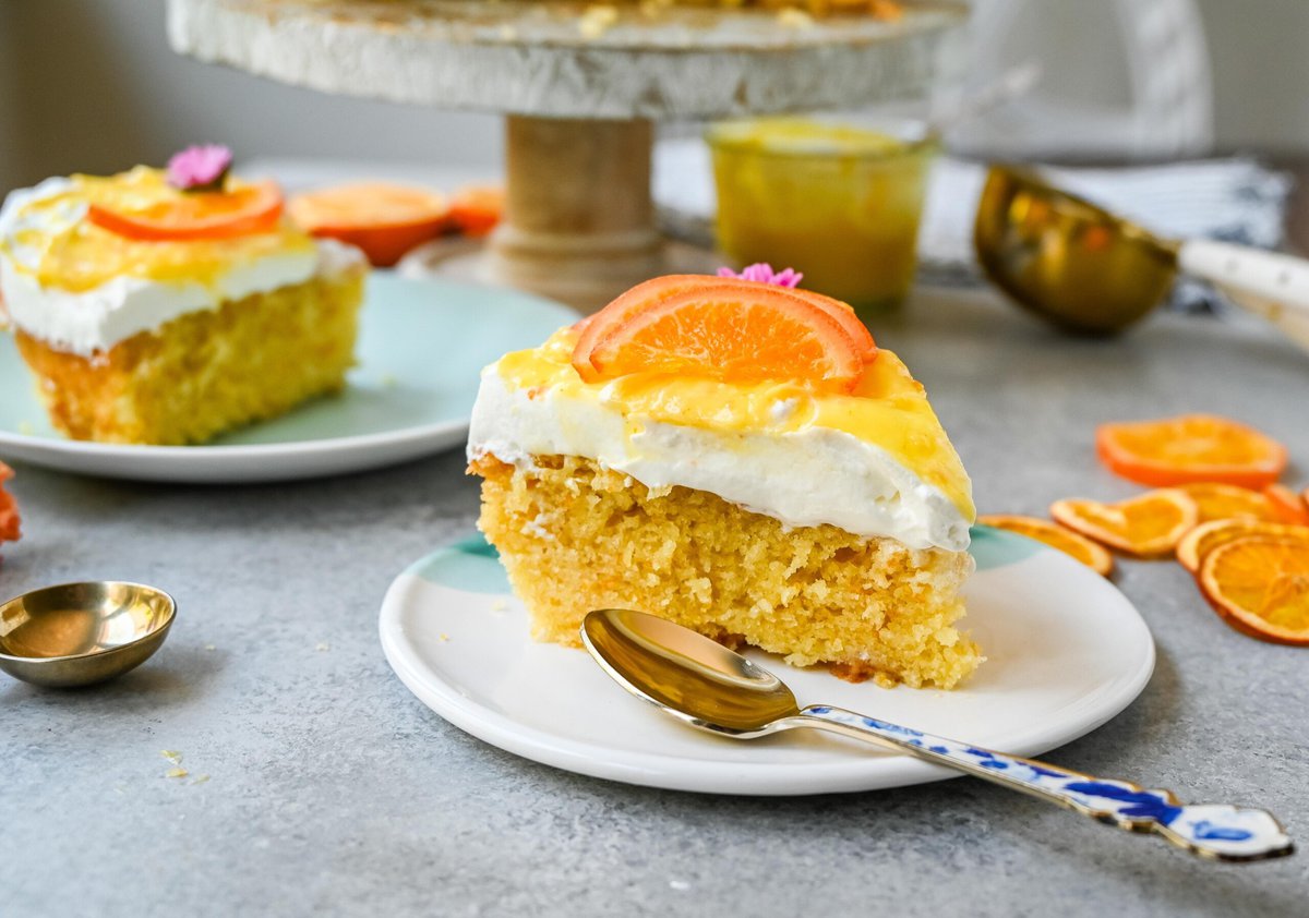 Orange olive oil cake is a beautiful and delicious dessert that combines the fruity essence of oranges with the rich, aromatic flavors of high-quality olive oil. This cake is moist, tender, and pairs beautifully with fresh whipped cream and orange curd.