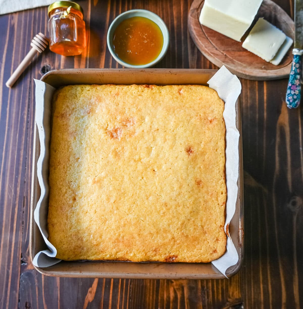 Cornbread in a pan and how to remove it