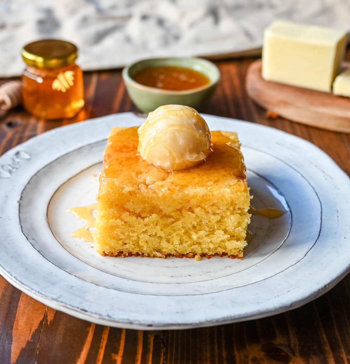 The Best Moist Cornbread Recipe. This is the best cornbread recipe that is moist, tender, and flavorful. This homemade cornbread recipe is both sweet and savory and perfect for pairing with honey butter. This easy cornbread recipe is going to be such a hit and is always a crowd pleaser.