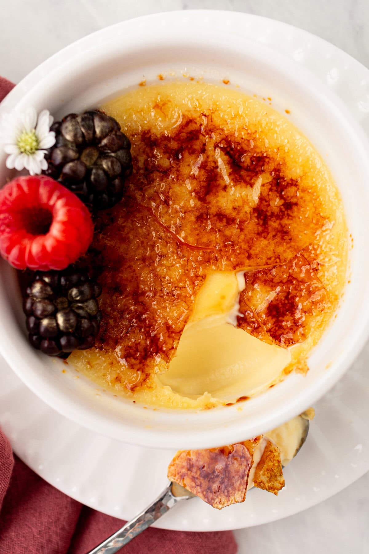 A creamy, silky vanilla custard topped with crisp sugar crust is one of the most popular desserts at restaurants for good reason. With its silky custard base and crackly caramelized sugar topping, it’s a showstopper that’s surprisingly easy to make at home. 