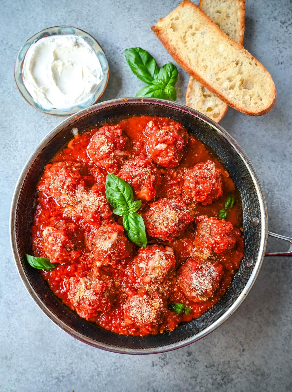 Ricotta Parmesan Meatballs. How to make the juiciest, moist meatballs made with creamy ricotta cheese and parmesan cheese. Sharing all of the tips for making the best ricotta meatballs.

